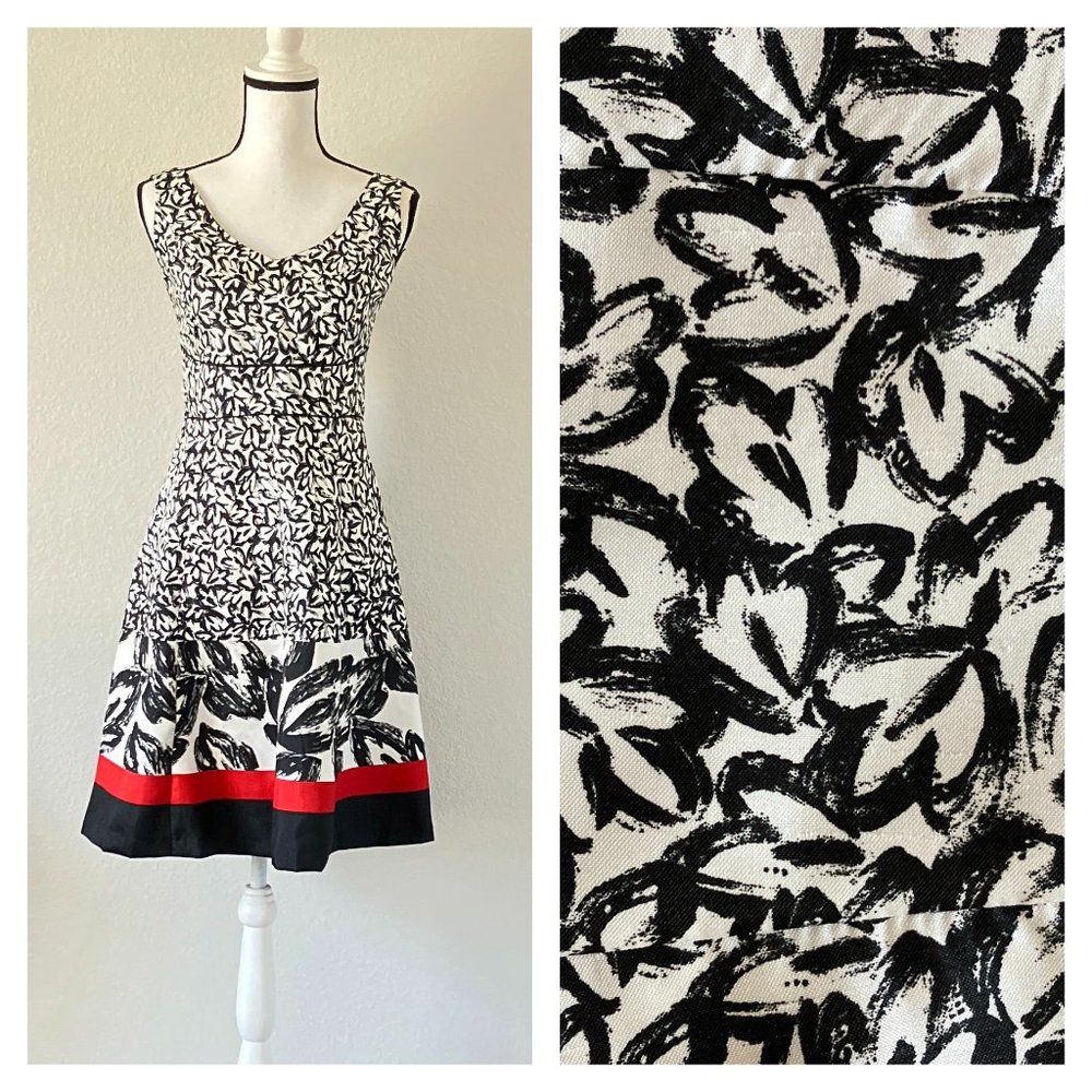 *SOLD* Size 12 Petite Graphic Print Dress